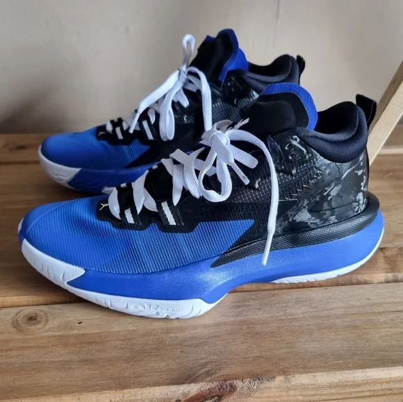 Nike air Jordan zion 1 trainers uk 6 vgc - Picture 1 of 9